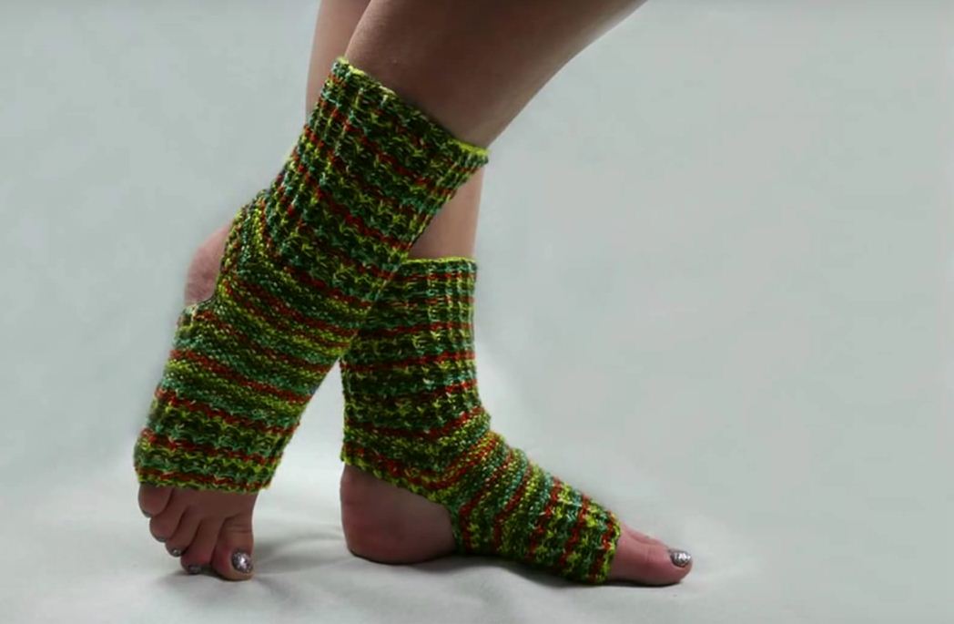 URIBAKY Nouveau Chaussette Femmes De Yoga à Cinq Doigts Sans Dossier Chaussettes AntidéRapantes SéParéEs Par Les Doigts Socks Socquettes à Bout Ouvert